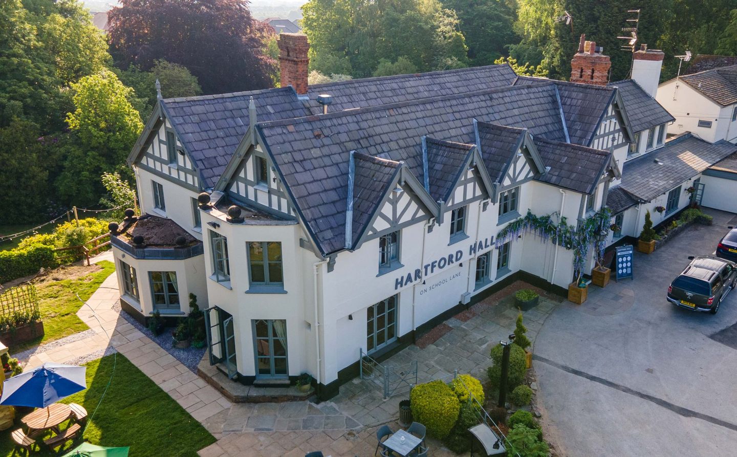 Grade II listed building pub in Hartford, Cheshire - Hartford Hall On ...