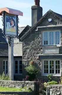 The front of Y Brycynan Robinsons Pub